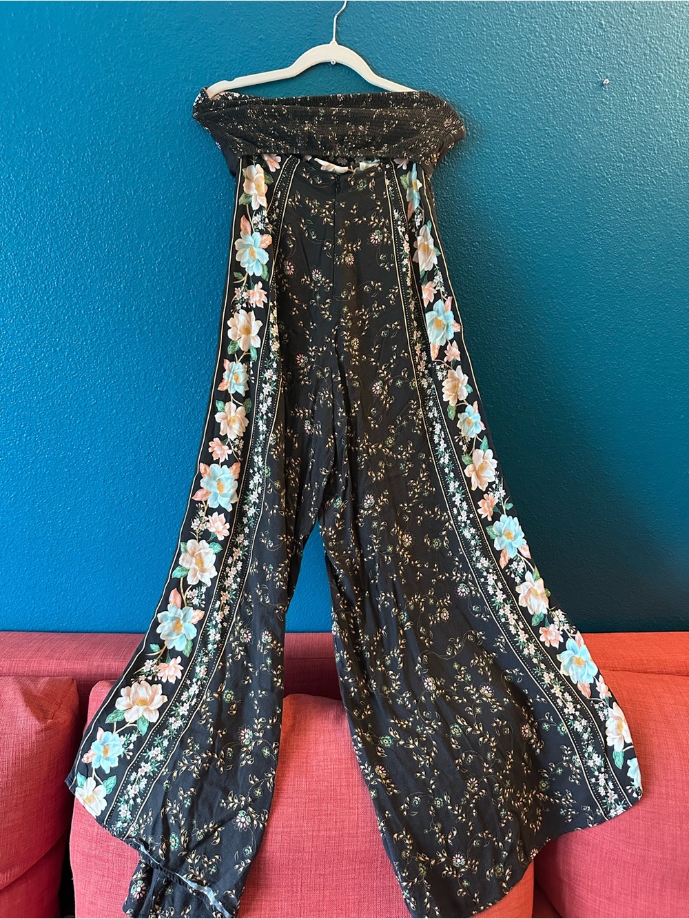 Farm Rio Breezy Romper - Picture 2 of 4